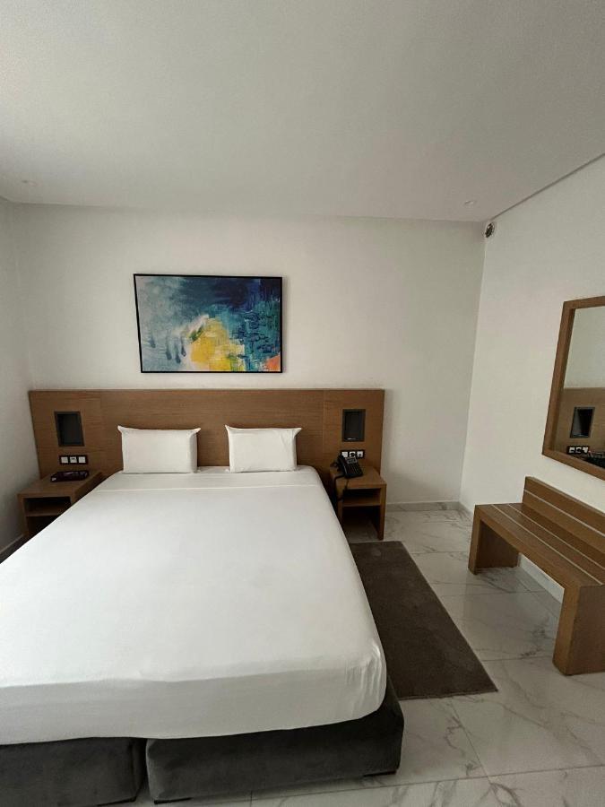 Twin Hotel Tanger Kültér fotó
